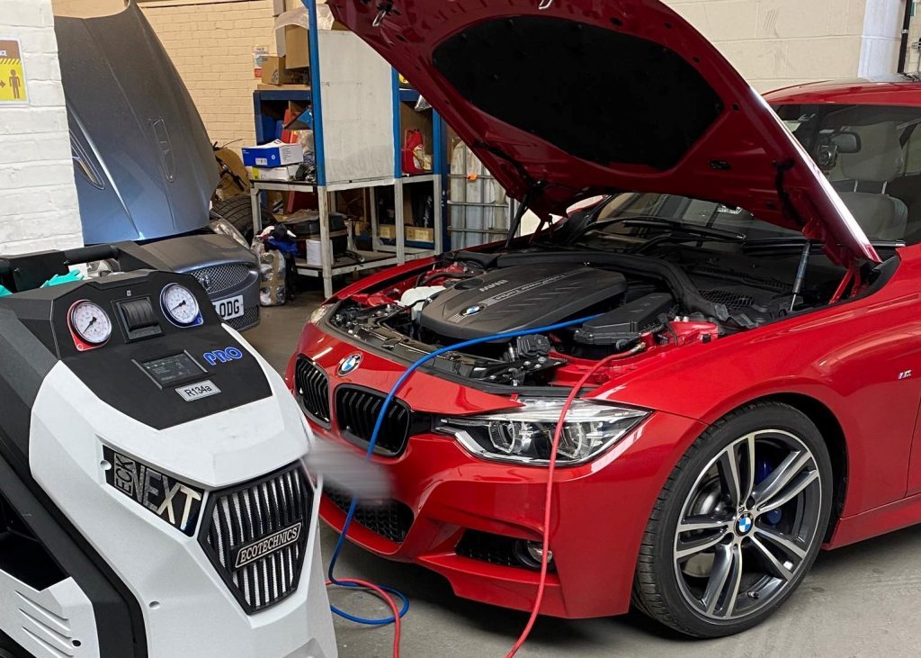 Air conditioning regas on a BMW 3 Series
